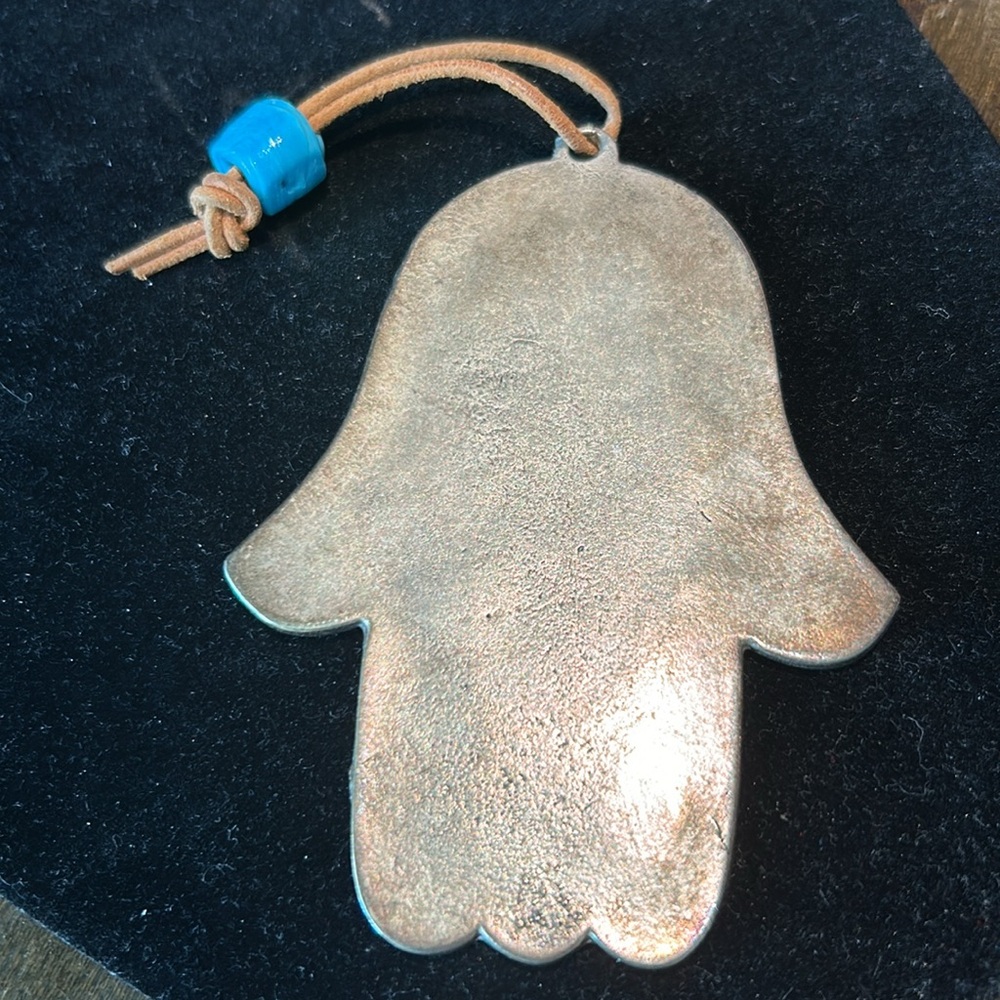 Silver Hamsa Amulet - Picture 2 of 4
